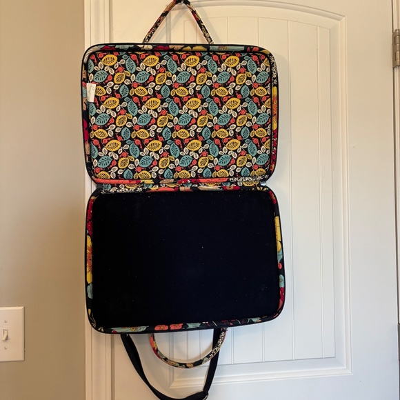 Vera Bradley laptop case - Picture 4 of 4